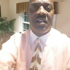 Meet your Posher, Thomas